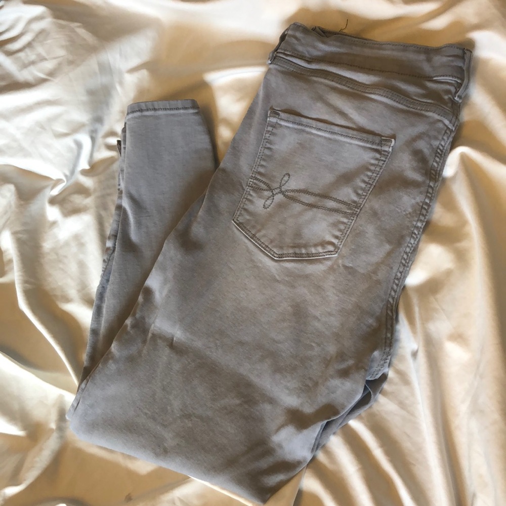 Grey jeggins